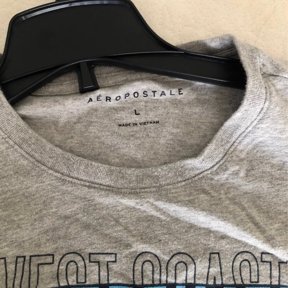 Aeropostale gray long sleeve t for men. - Picture 5 of 5